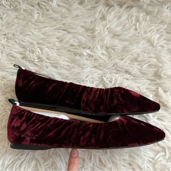 Vince Camuto Verline Mary Jane Square Ballet Flat Red Crushed Velvet Size 6 - Picture 3 of 6